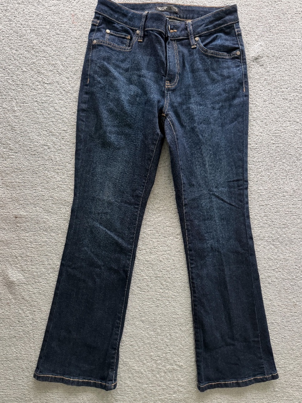 Vera Wang Women's 6P Dark Wash Bootcut Jeans Classic 5 Pocket Denim